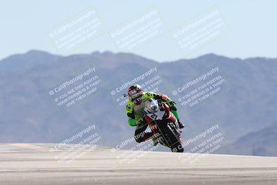 media/Oct-13-2025-Moto Forza (Mon) [[a66d839500]]/3-B Group/Session 4 (Turn 9)/